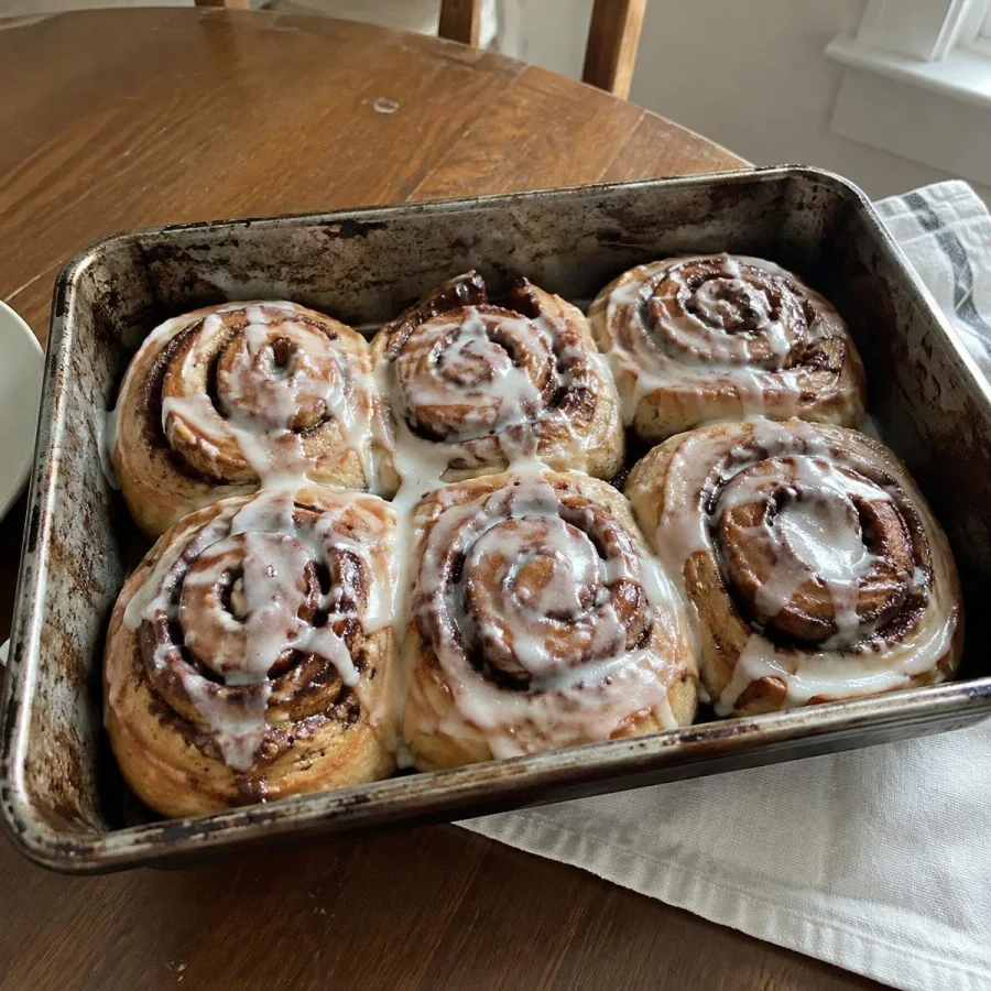 Sourdough Cinnamon Rolls